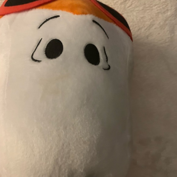 Snoopy in space ginormous plush. Like new! Super cute and mint condition. - Picture 5 of 7